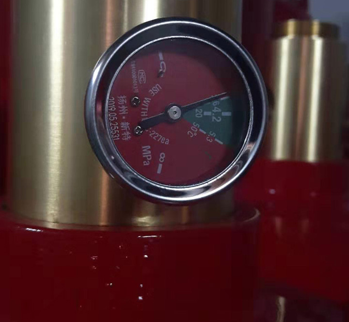 1577177758239973.jpg 未充氣壓力表.jpg